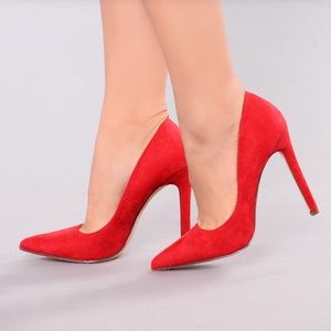 Red pumps❤️